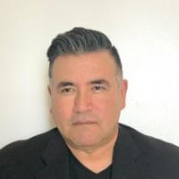 Enrique Ovando headshot