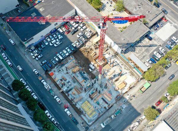 Aerial view of a construction site in the Tenderloin